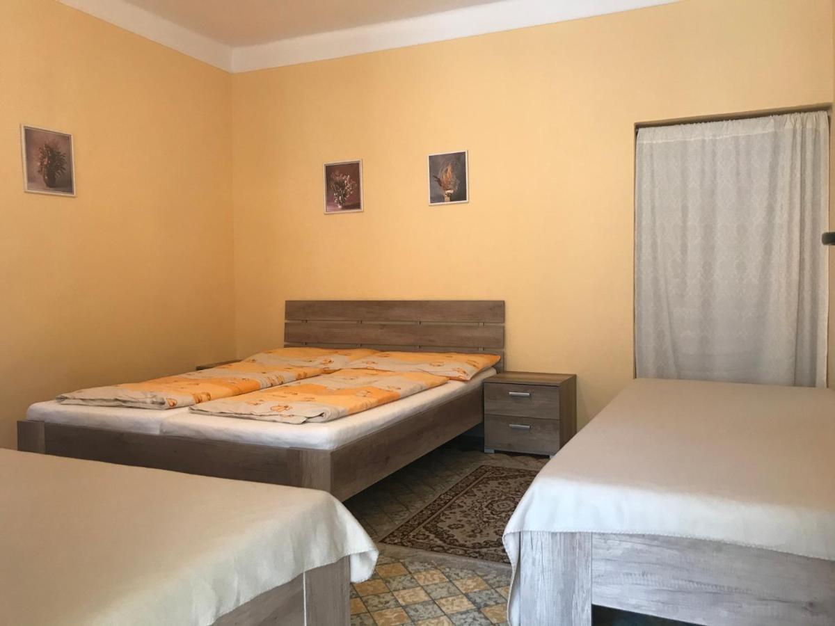 Apartman U Karla Veľký Meder Eksteriør bilde